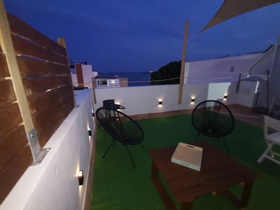 Apartamento Con Vistas Al Mar En El Centro De Коральео Экстерьер фото